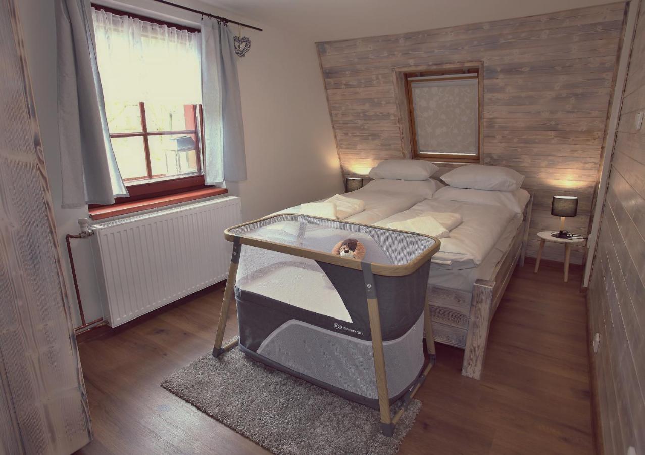 Ubytovani Pod Rozhlednou Velké Karlovice Buitenkant foto
